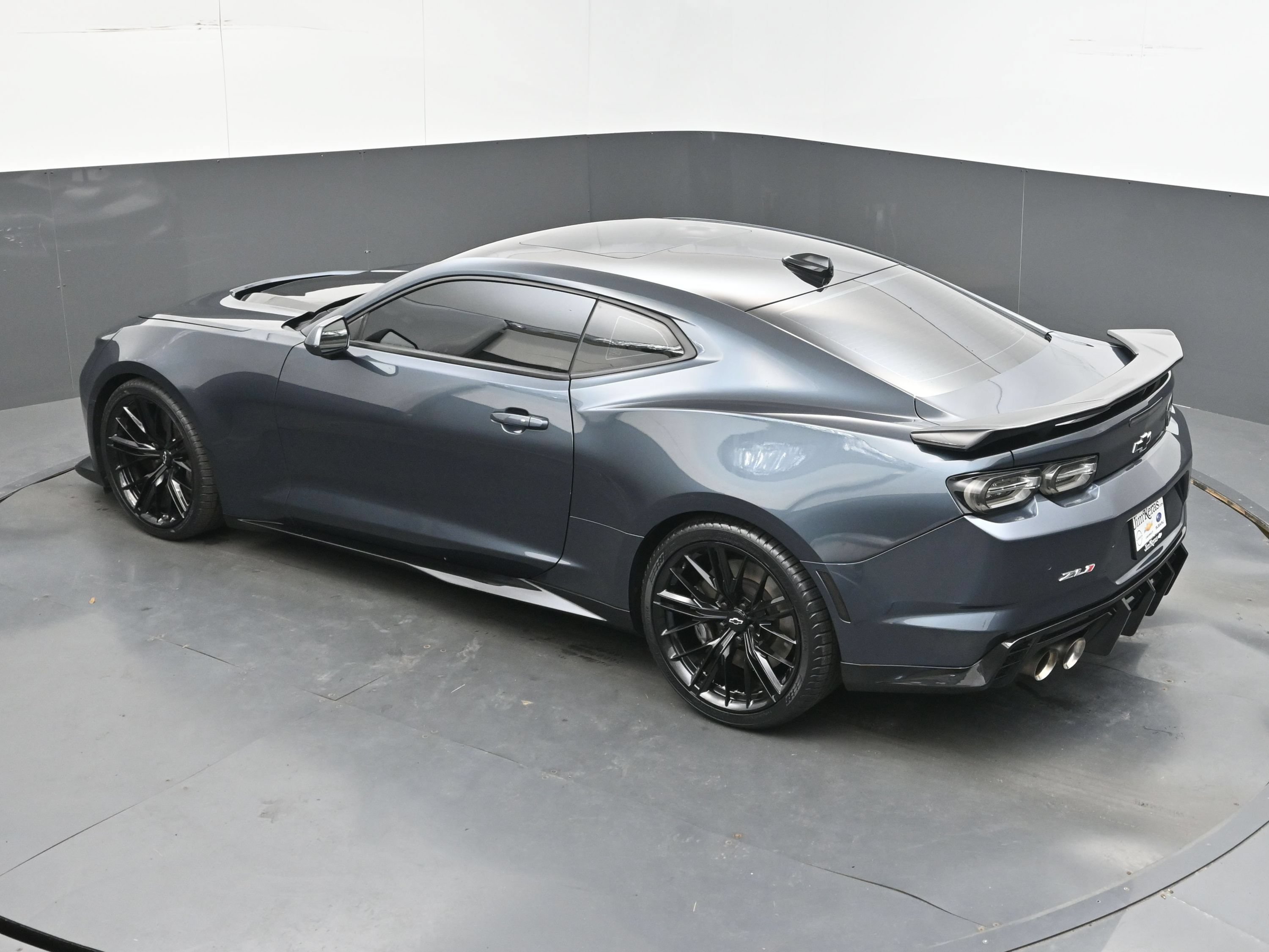 Used 2021 Chevrolet Camaro ZL1 w/ LPO, ZL1 Protection Package RWD image 34