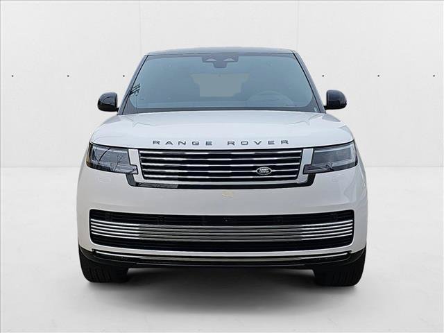 New 2025 Land Rover Range Rover SV AWD/4WD image 2