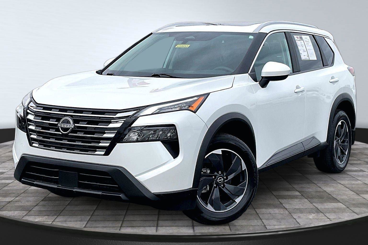 Certified 2024 Nissan Rogue SV w/ SV Premium Package FWD image 13
