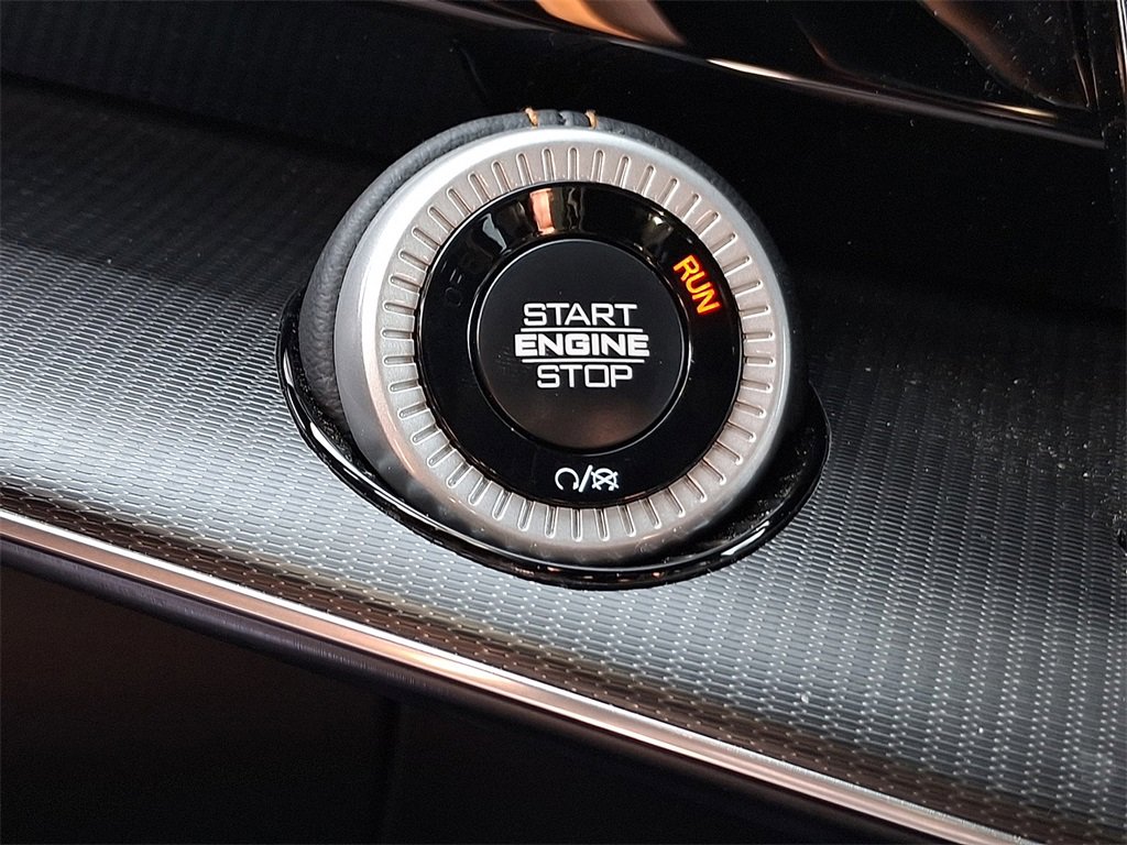 Used 2024 Jeep Grand Wagoneer Series III w/ Quick Order Packagew 28T image 25