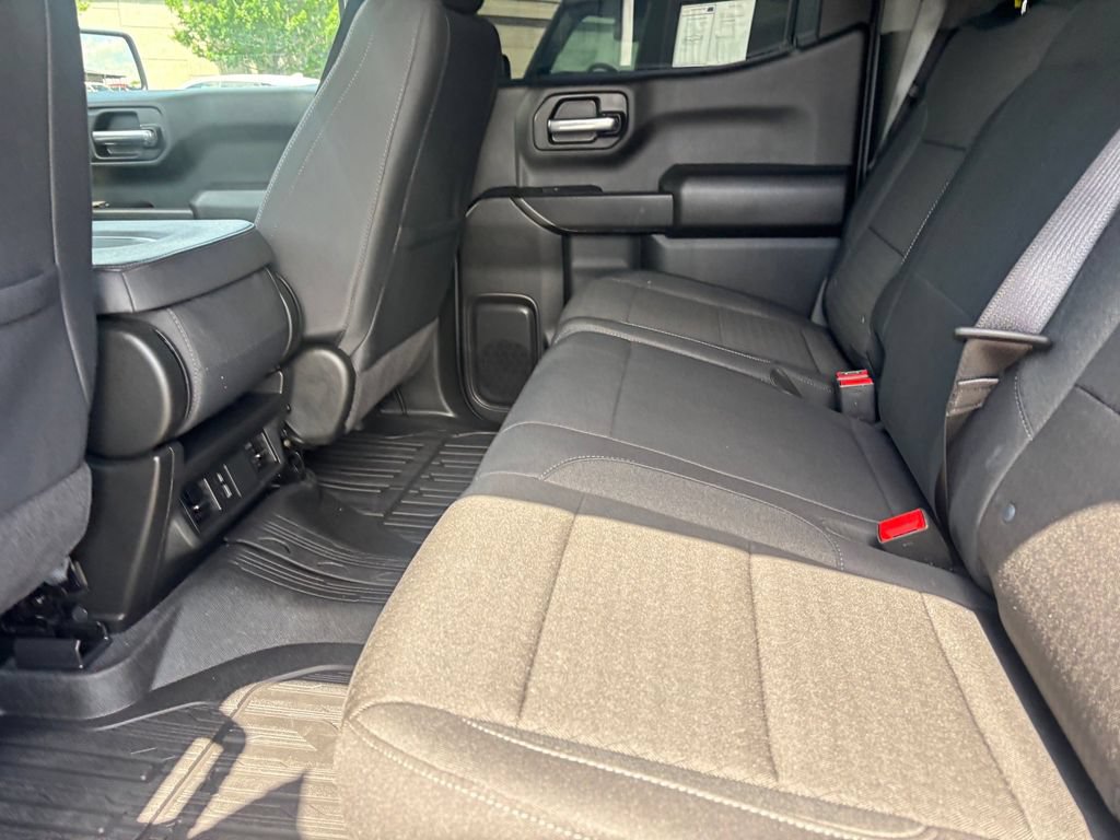 Used 2026 Chevrolet Silverado 1500 Custom AWD/4WD image 22