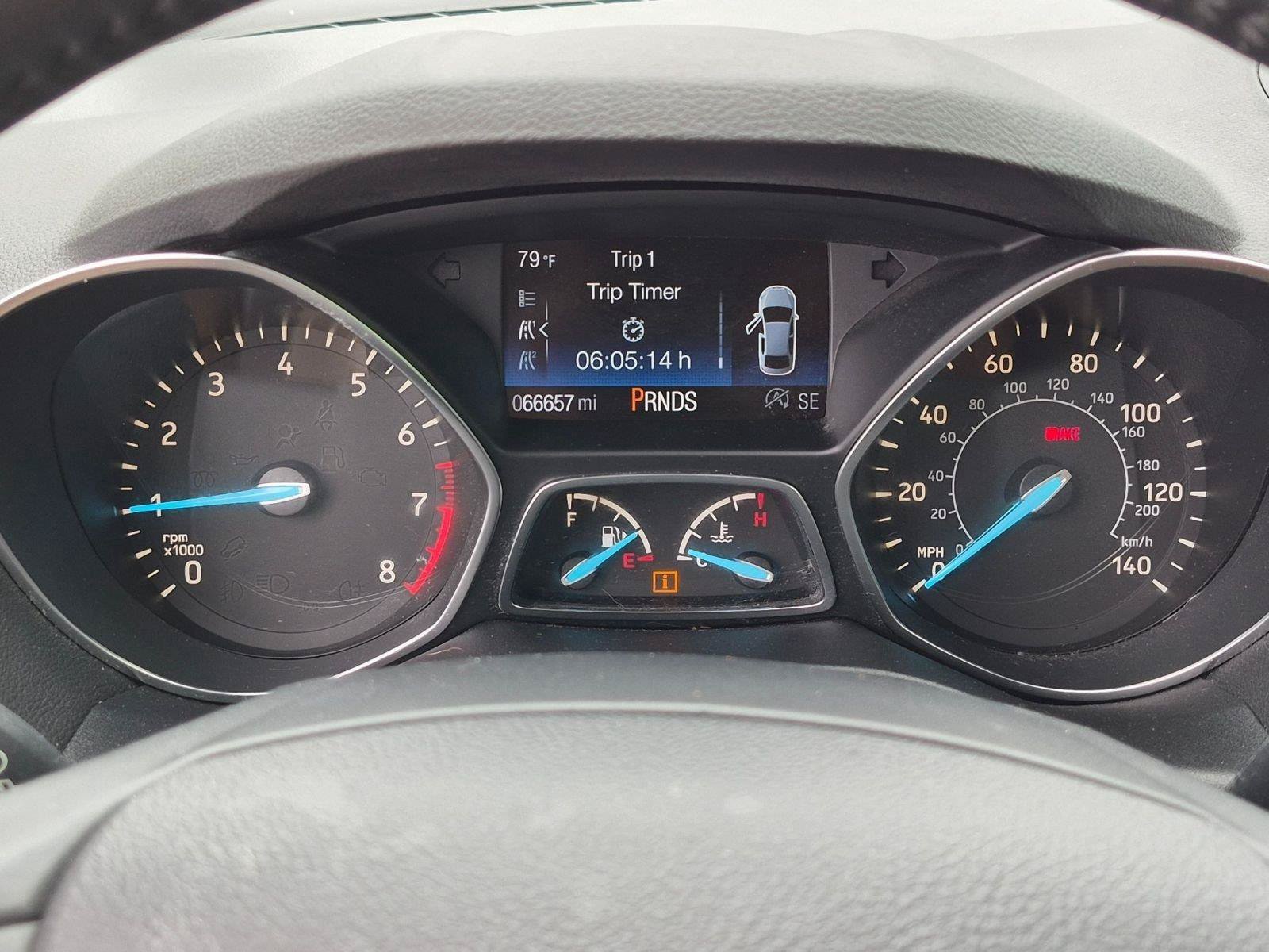 Used 2017 Ford Escape Titanium w/ Equipment Group 301A AWD/4WD image 28