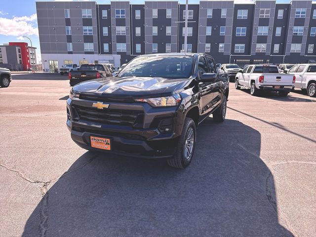 Used 2023 Chevrolet Colorado LT w/ LT Convenience Package II image 1