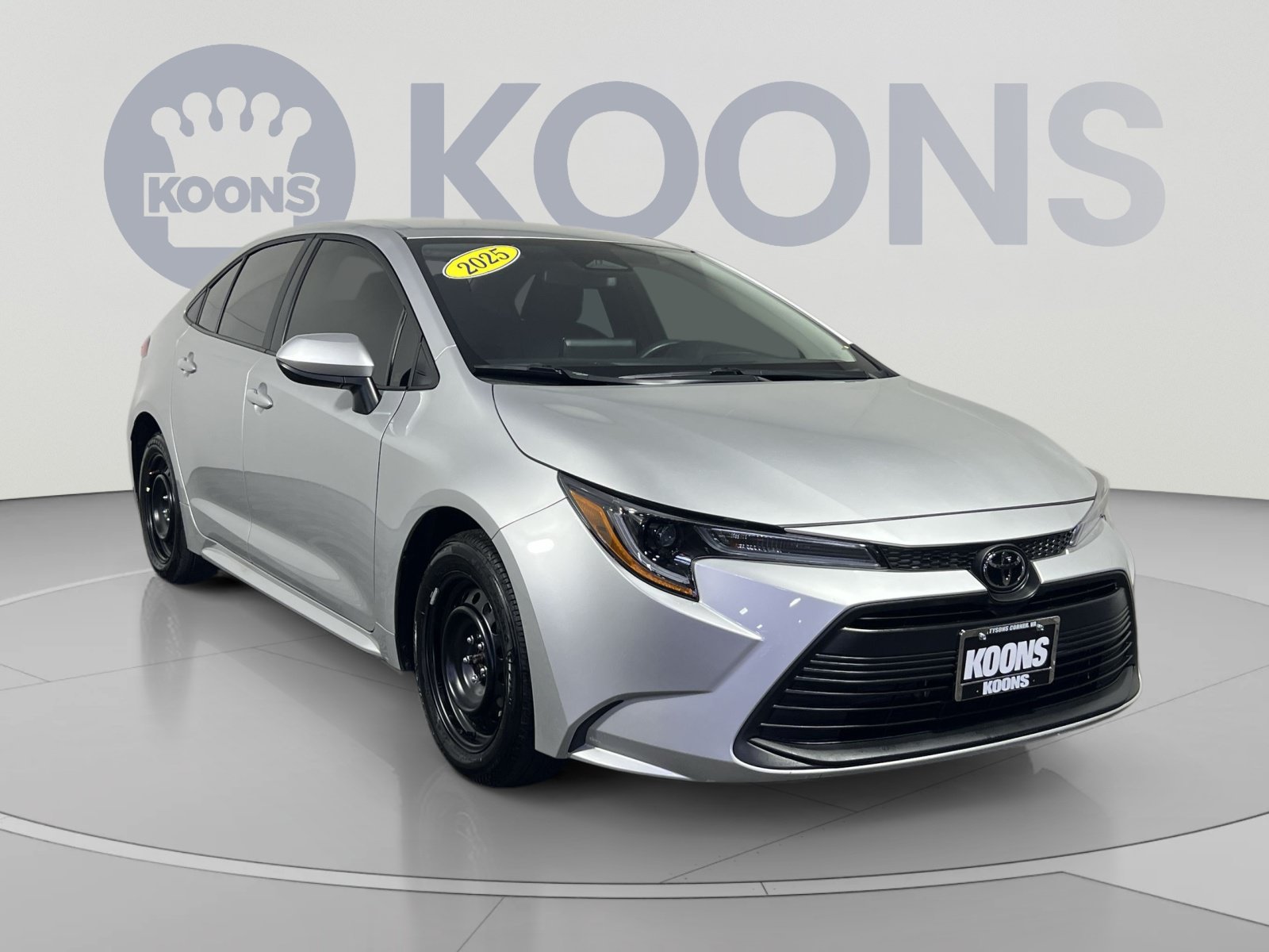 Used 2025 Toyota Corolla LE FWD image 10