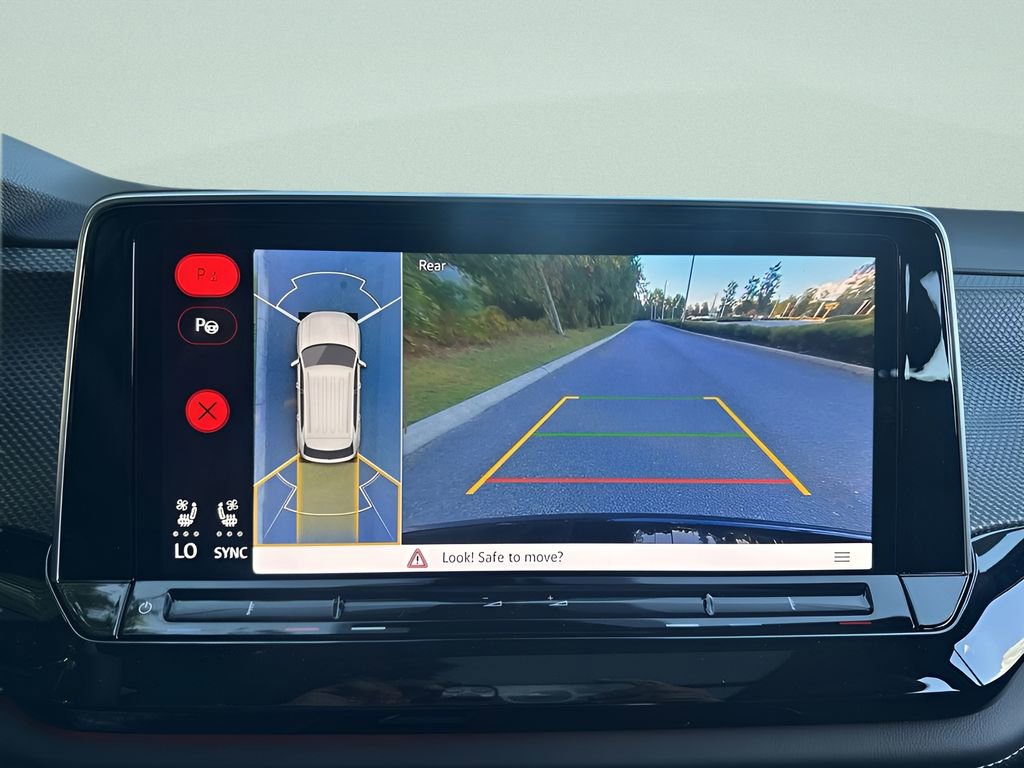 New 2026 Volkswagen Atlas Cross Sport SEL Premium R-Line image 17