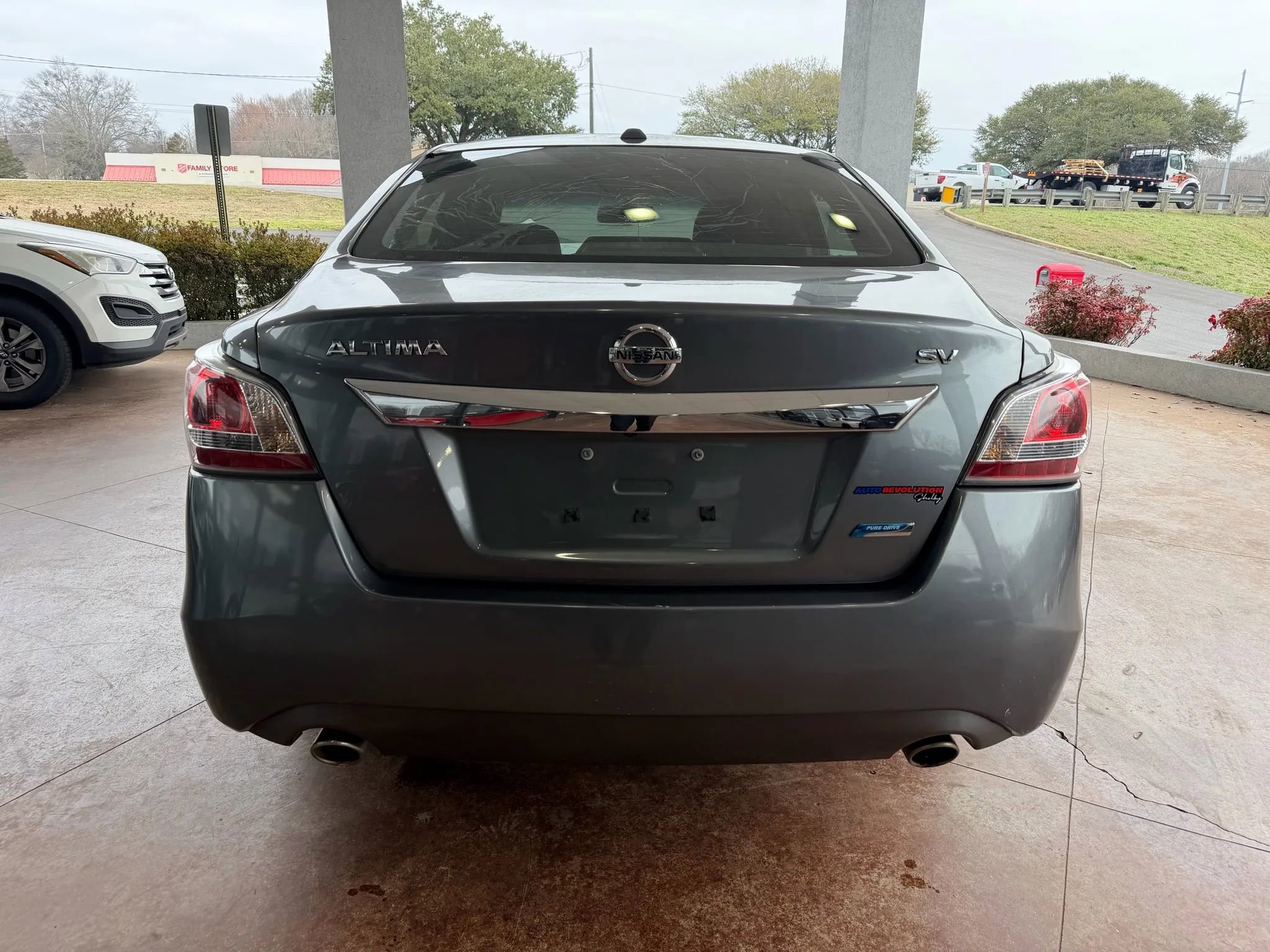 Used 2014 Nissan Altima 2.5 SV w/ Convenience Package image 6