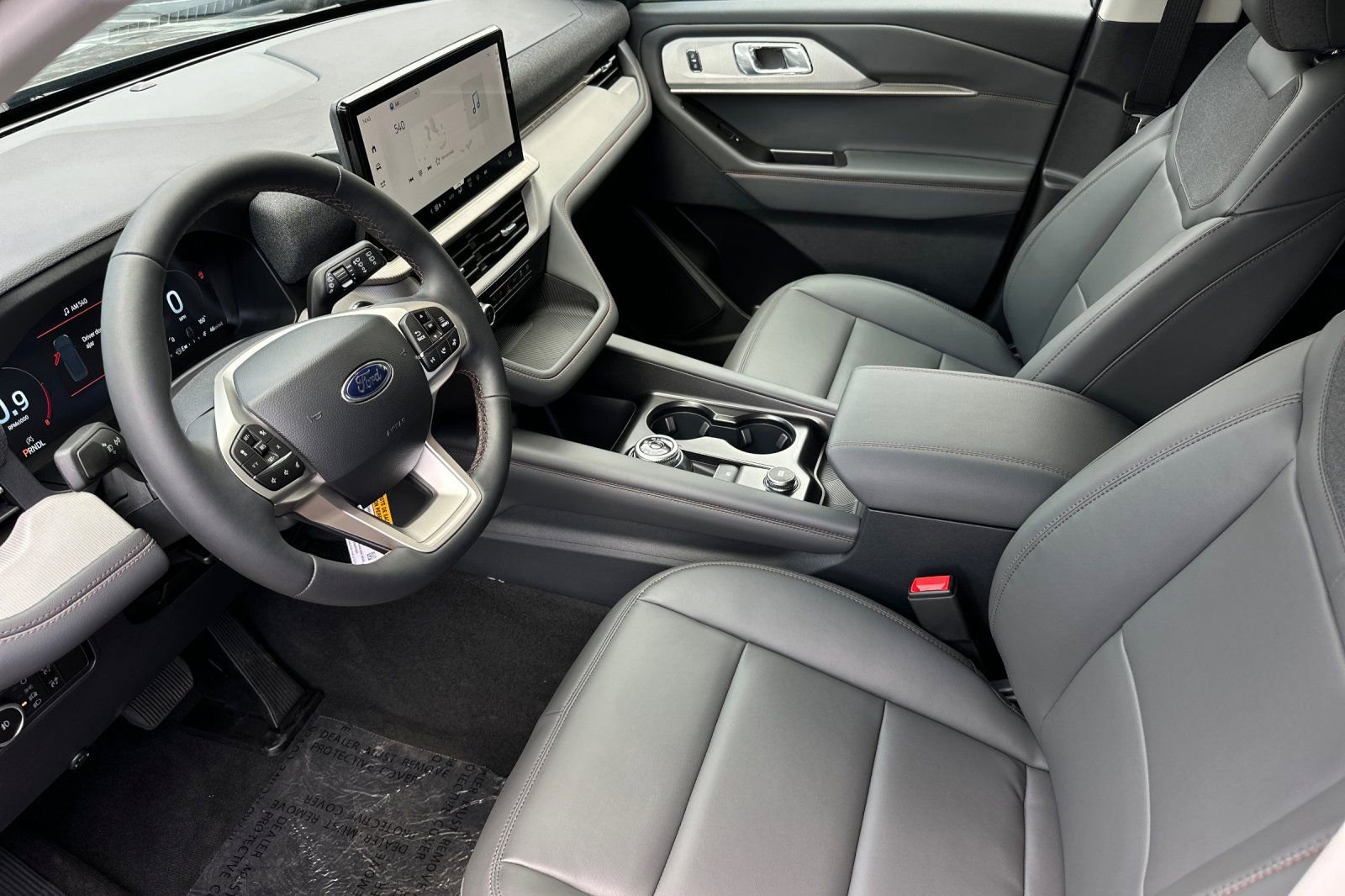 New 2026 Ford Explorer Active w/ Active Comfort Package RWD image 9