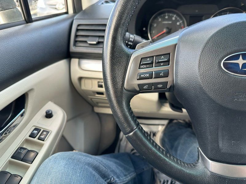 Used 2014 Subaru Crosstrek 2.0i Limited w/ Popular Package #2 image 12