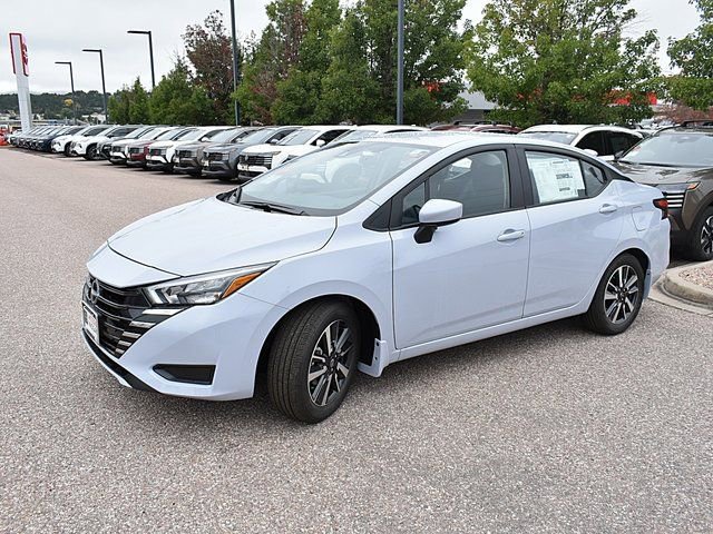 New 2025 Nissan Versa SV w/ Trunk Package FWD image 3