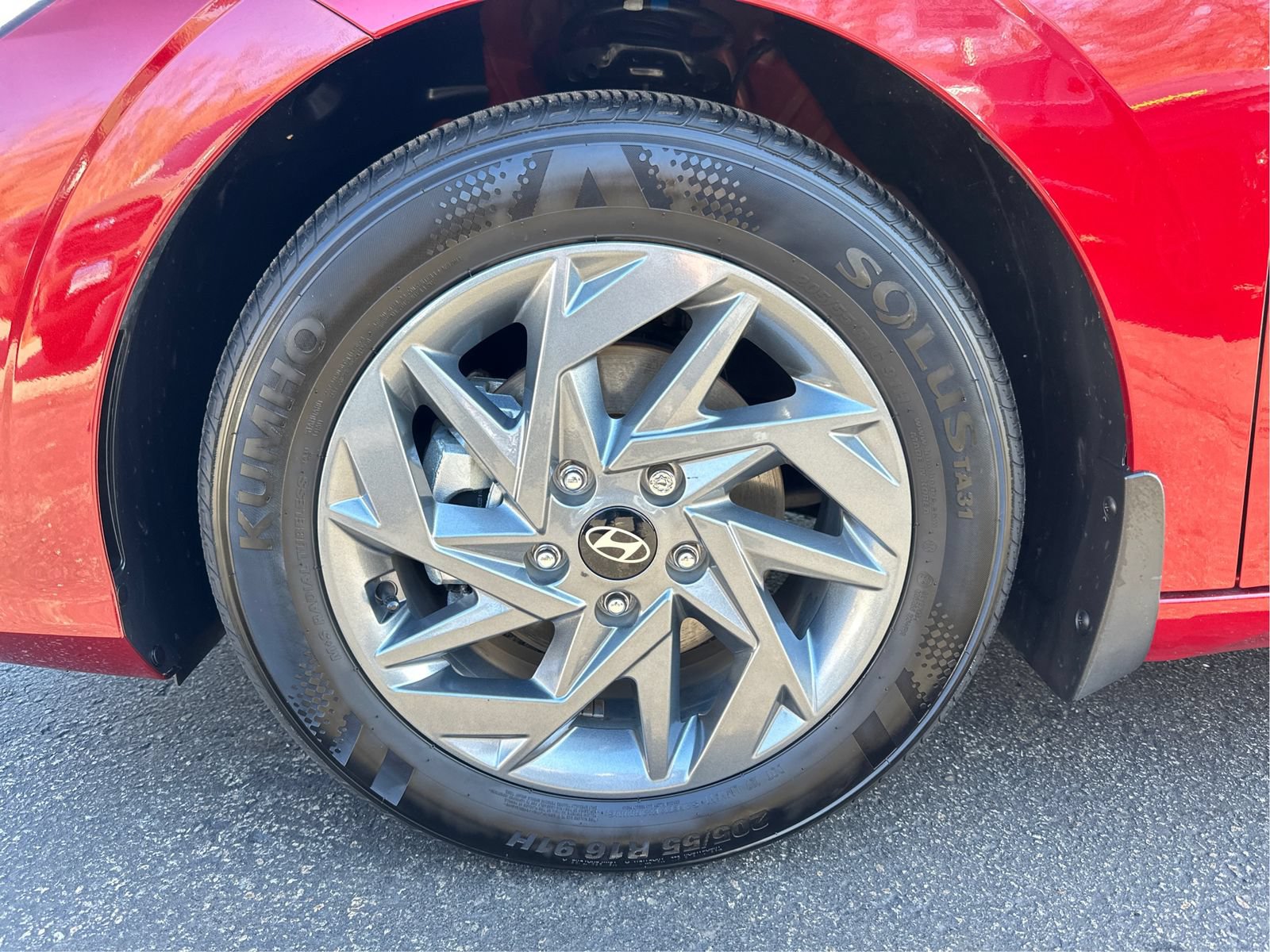 Certified 2024 Hyundai Elantra SEL FWD image 24