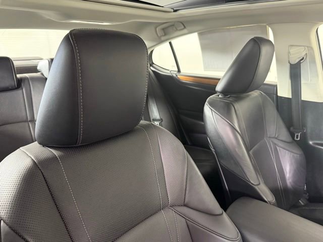 Used 2020 Lexus ES 350 w/ Accessory Package FWD image 32