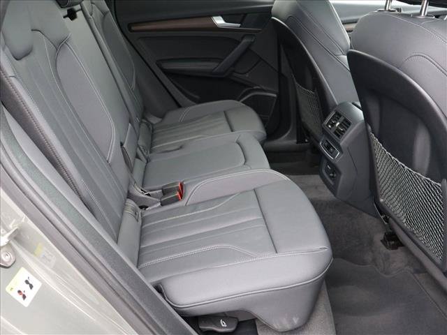 Used 2024 Audi Q5 e Premium Plus AWD/4WD image 26