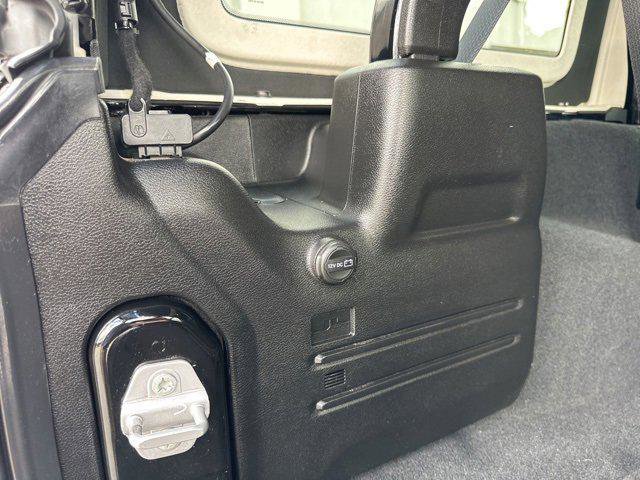 Certified 2023 Jeep Wrangler Unlimited Rubicon w/ Xtreme 35 Tire Package image 39