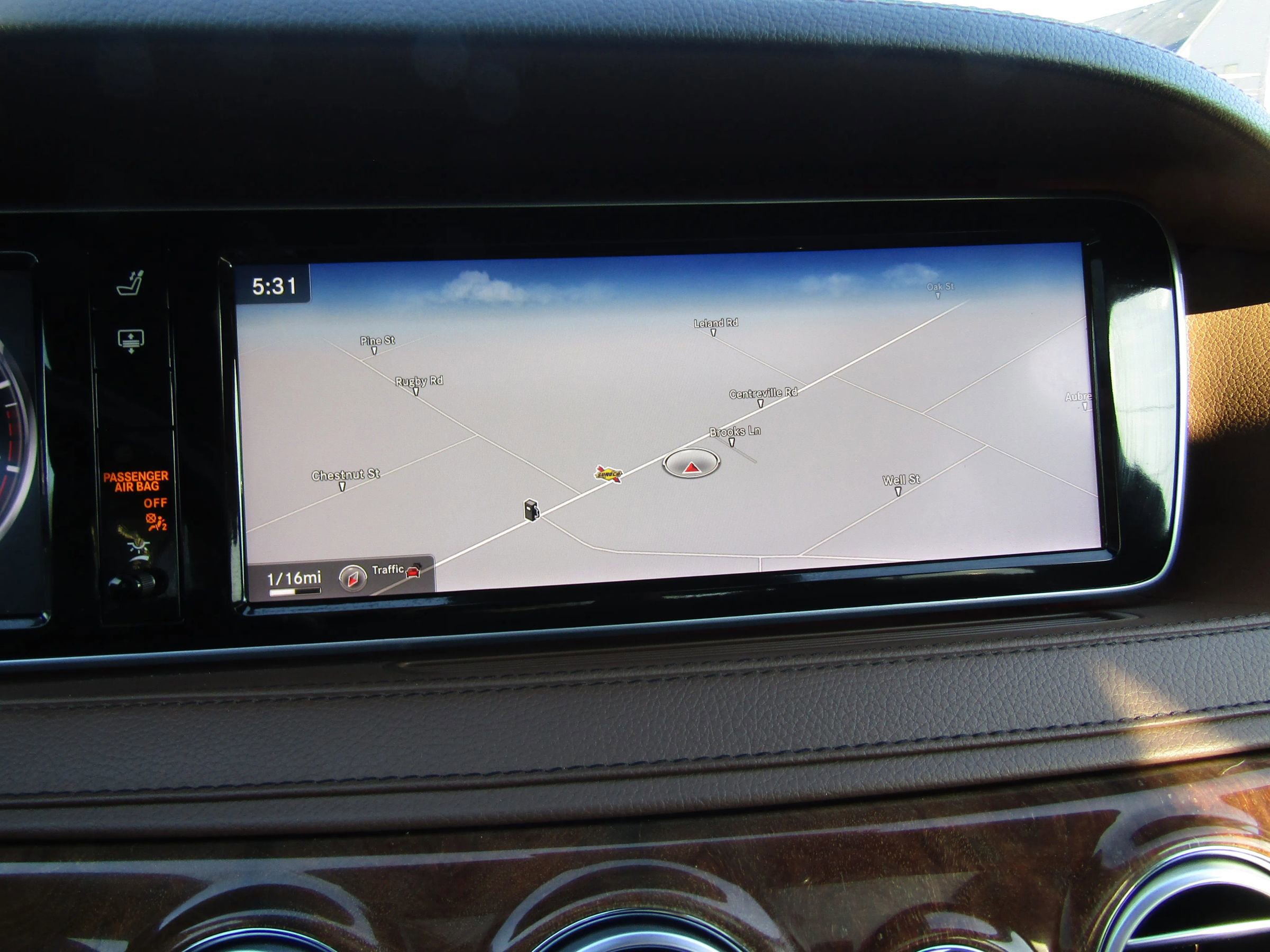 Used 2014 Mercedes-Benz S 550 Sedan w/ Sport Package w/ Sport Package image 28