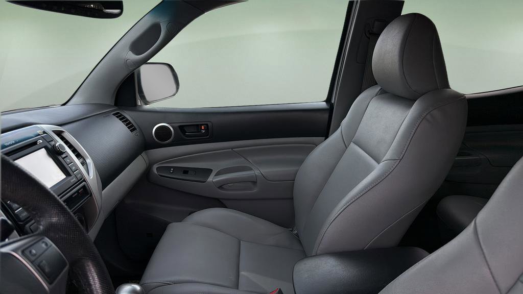 Used 2013 Toyota Tacoma 4x4 Double Cab w/ Limited Pkg image 12