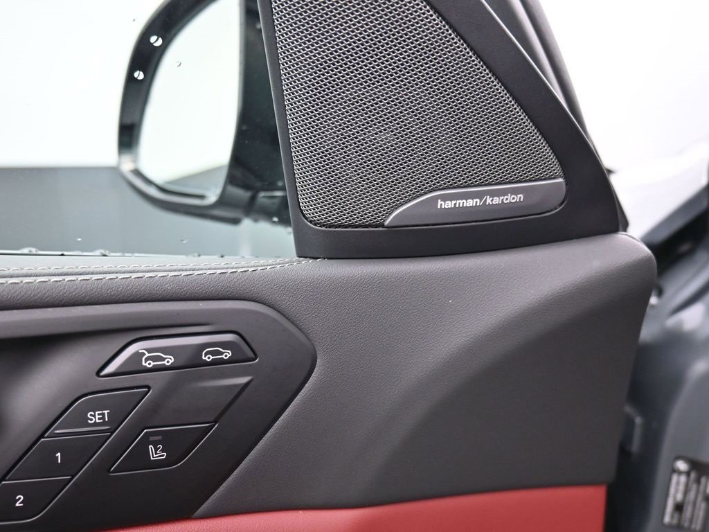 Used 2026 BMW X6 xDrive40i image 10