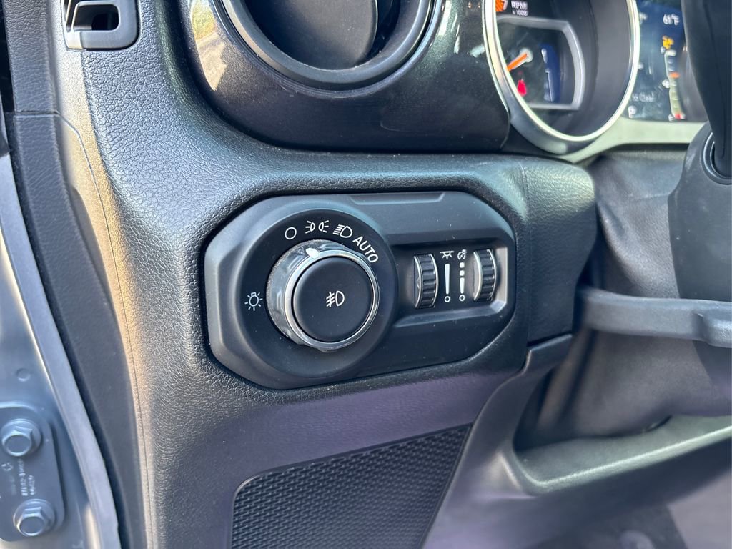 Used 2021 Jeep Wrangler Unlimited Sport image 37