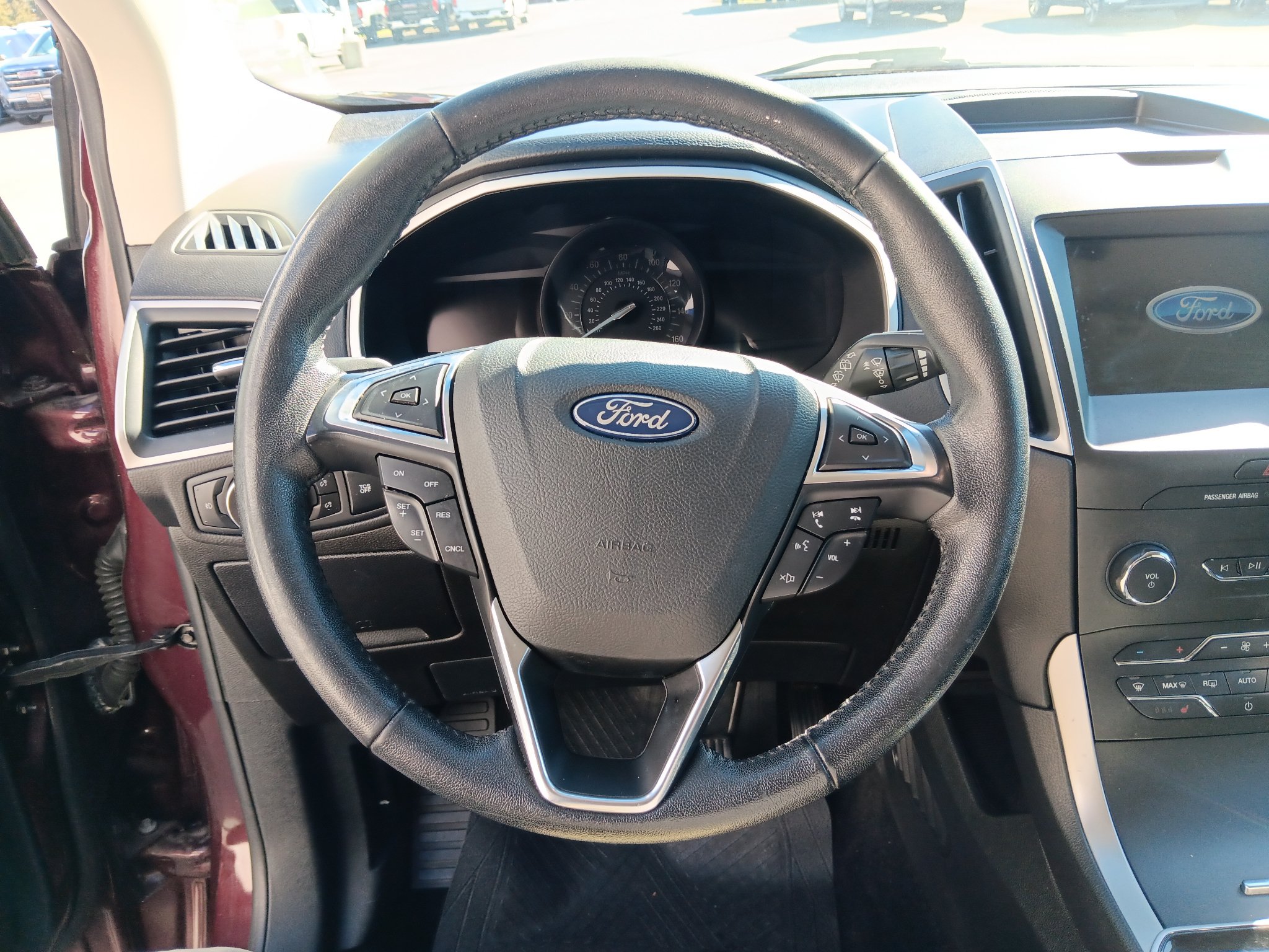 Used 2020 Ford Edge SEL FWD image 18