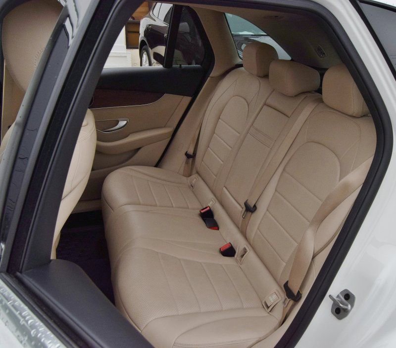 Used 2022 Mercedes-Benz GLC 300 4MATIC w/ Premium Package Lite image 36