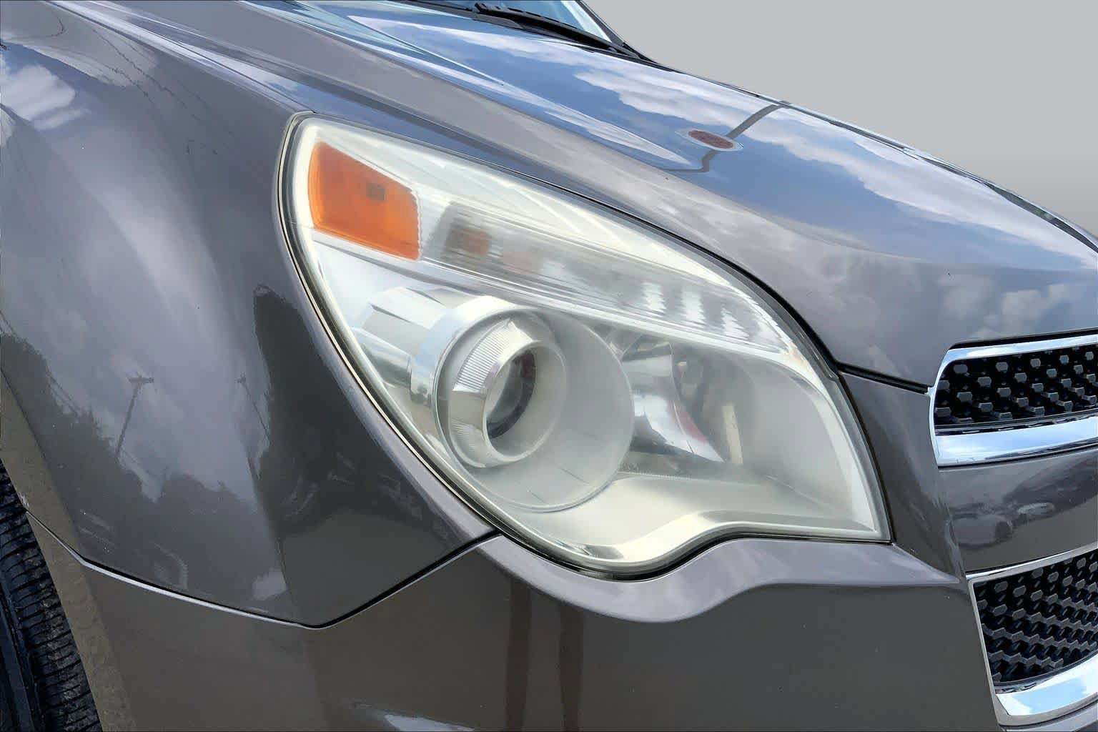 Used 2011 Chevrolet Equinox LTZ FWD image 25
