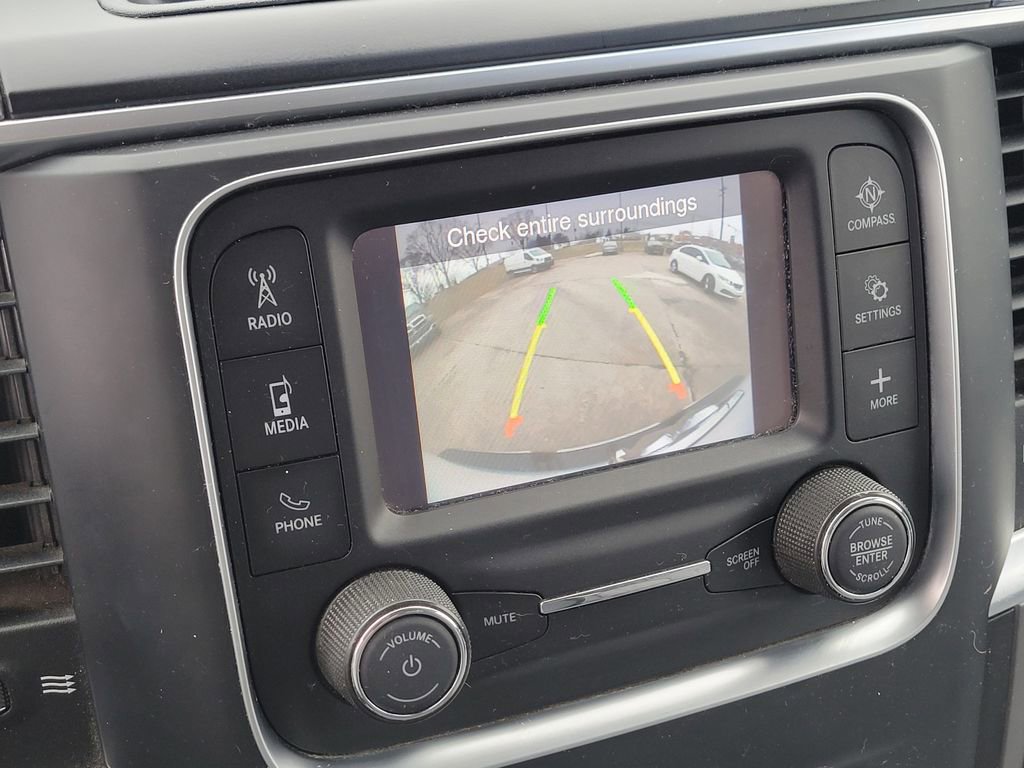 Used 2021 RAM 1500 Classic SLT image 24