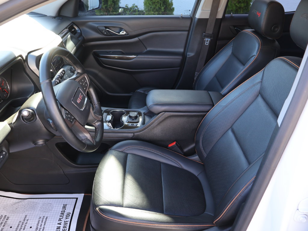 Used 2023 GMC Acadia AT4 w/ Technology Package AWD/4WD image 19