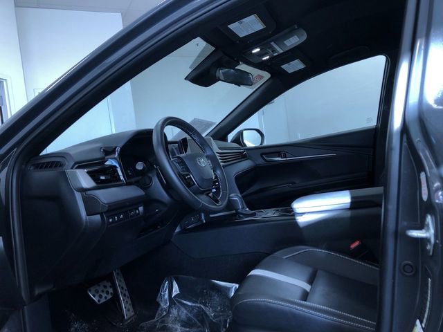 Certified 2025 Toyota Camry SE image 11
