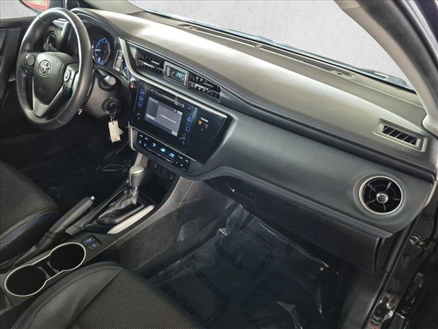 Used 2017 Toyota Corolla SE w/ Carpet Mat Package (TMS) FWD image 22