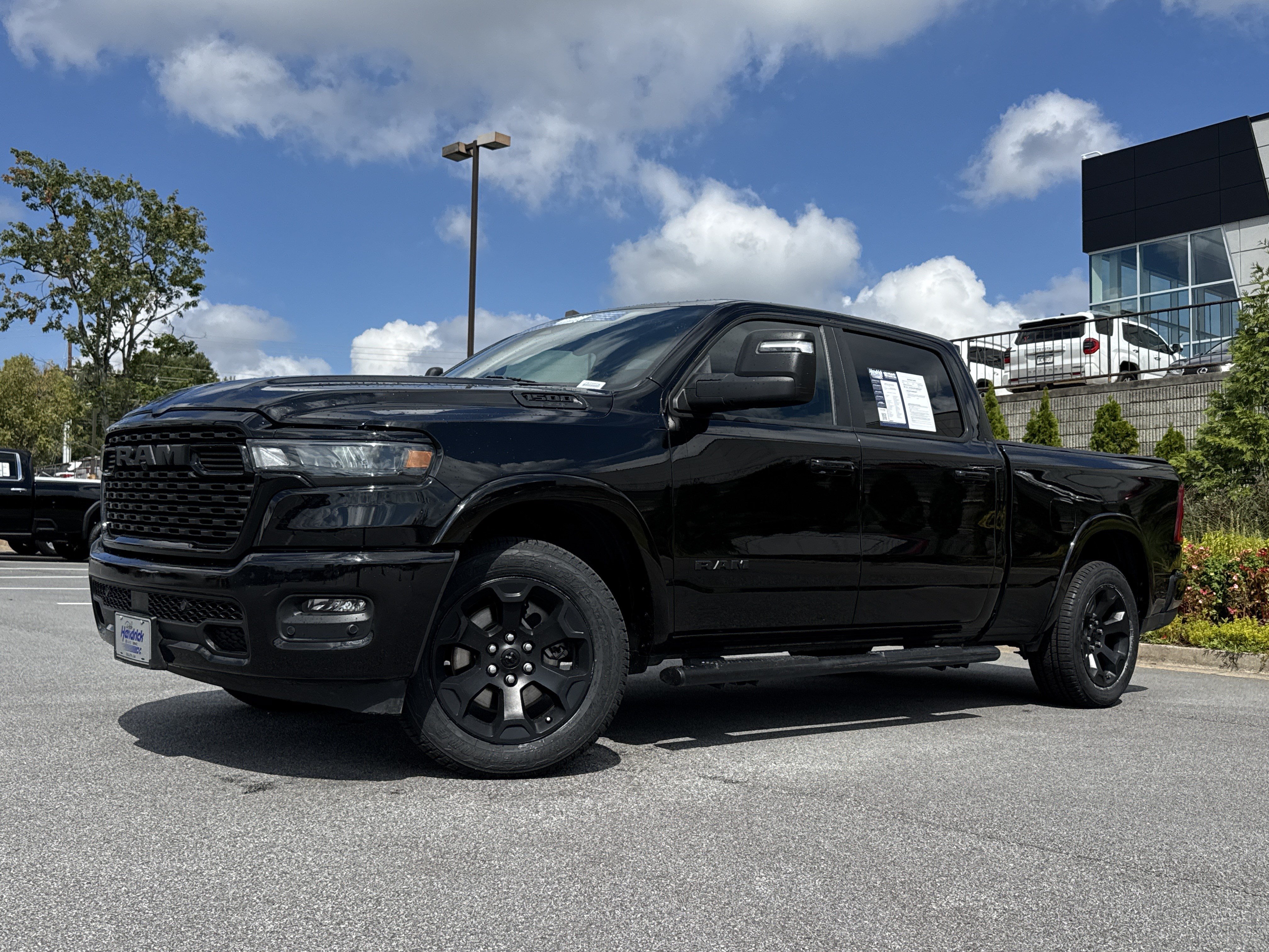 Used 2025 RAM 1500 Big Horn AWD/4WD image 5