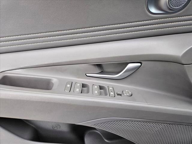 Certified 2023 Hyundai Elantra SEL w/ Convenience Package FWD image 29