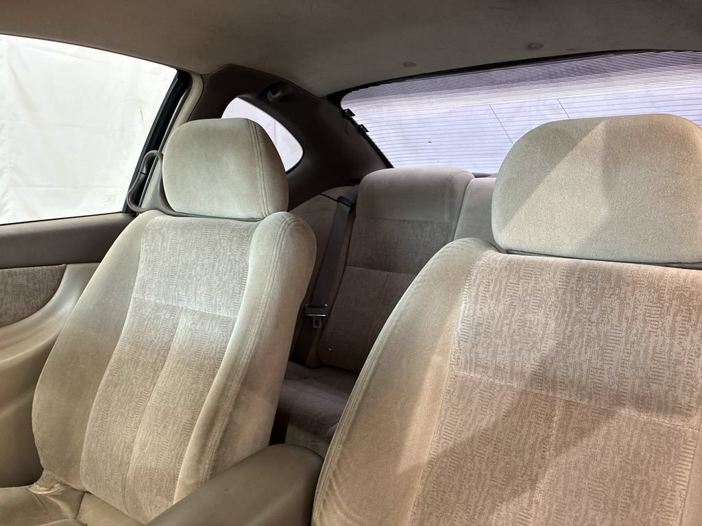 Used 2004 Oldsmobile Alero GL FWD image 22