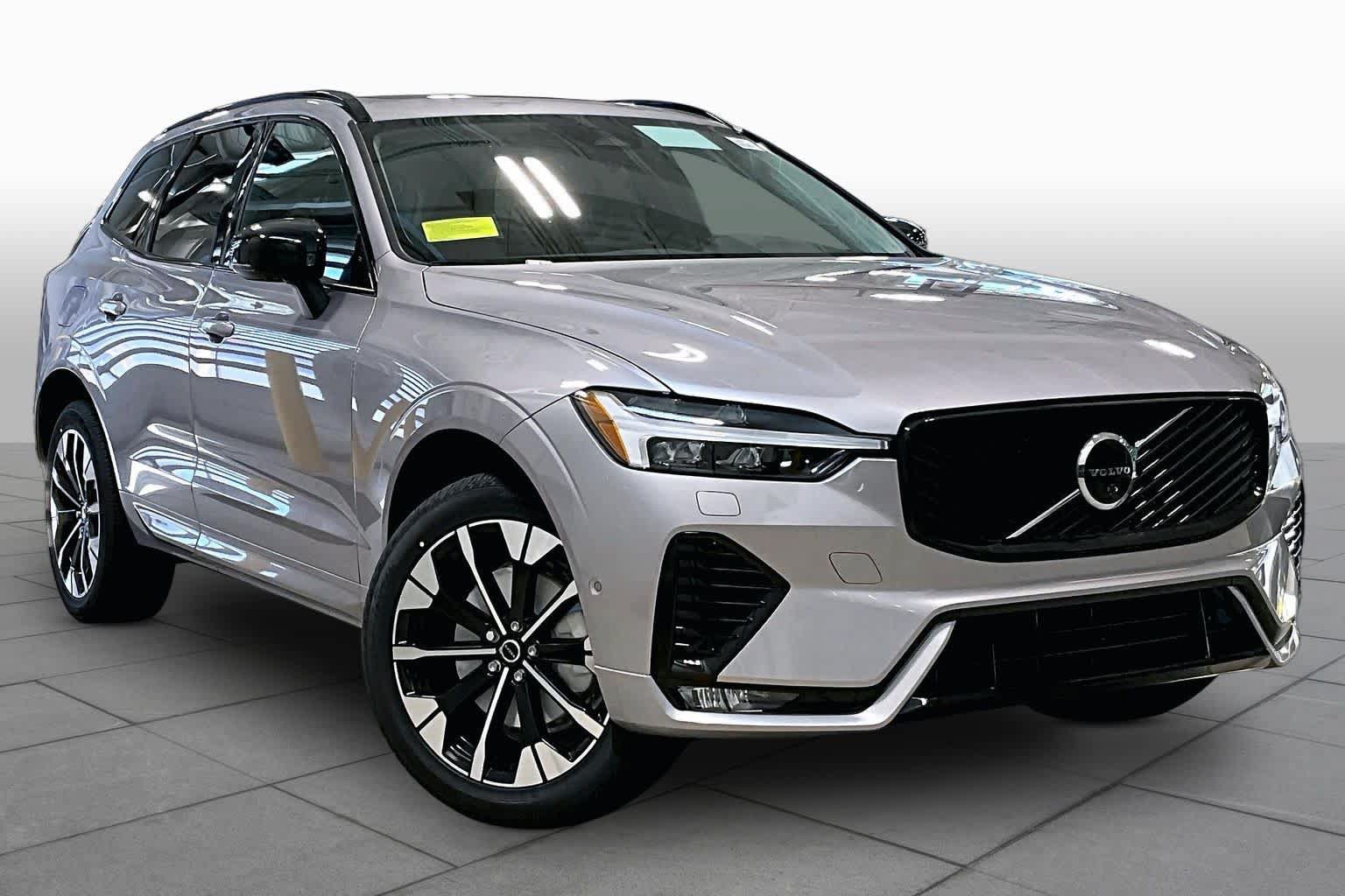 New 2026 Volvo XC60 B5 Plus w/ Protection Package Premier AWD/4WD image 17