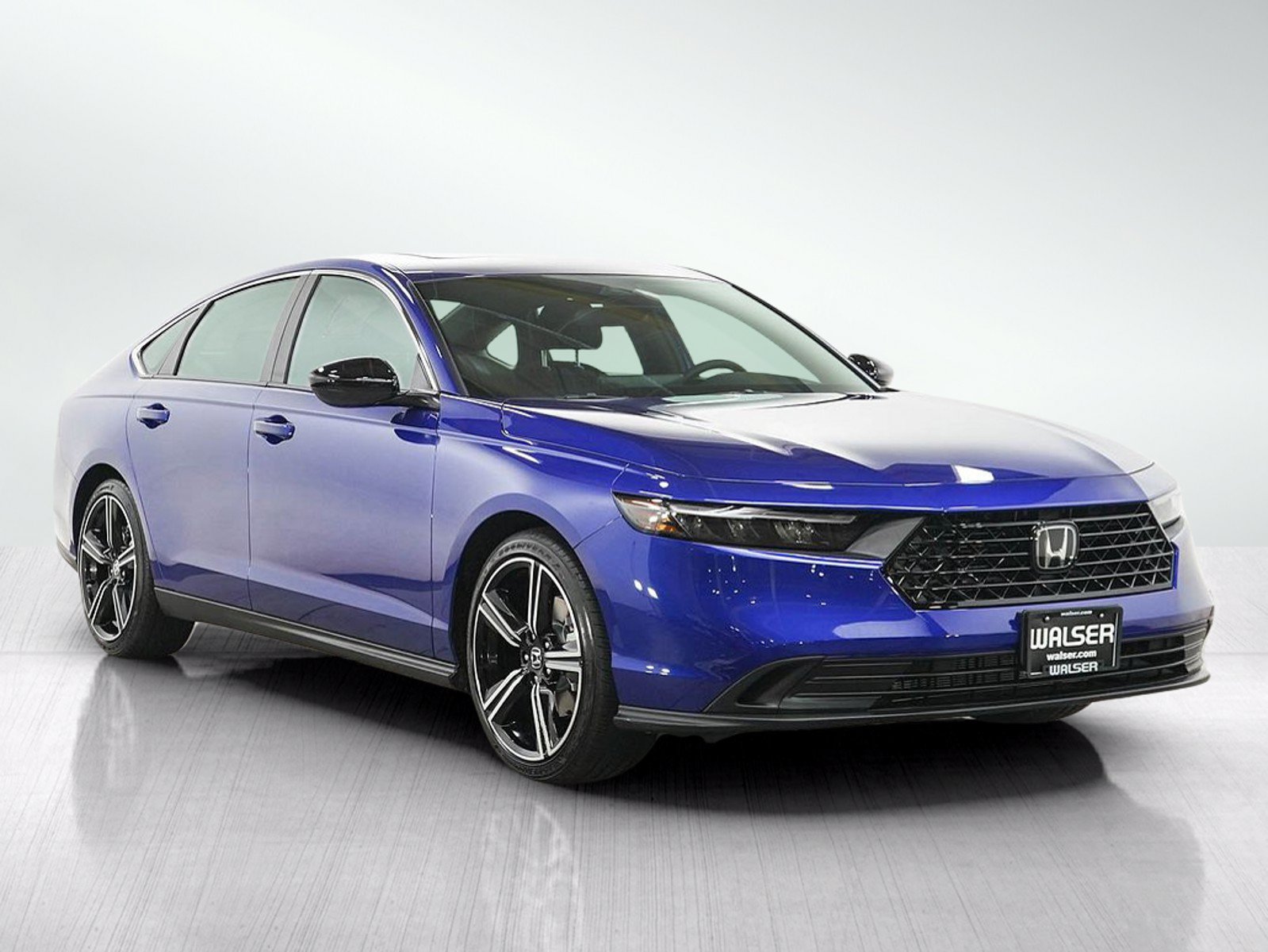 Used 2025 Honda Accord Sport image 7