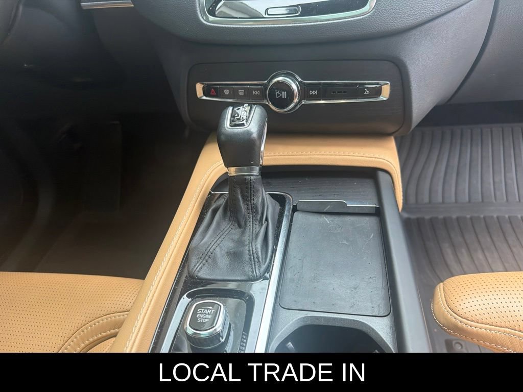 Used 2022 Volvo XC90 T6 Inscription w/ Lounge Package AWD/4WD image 22