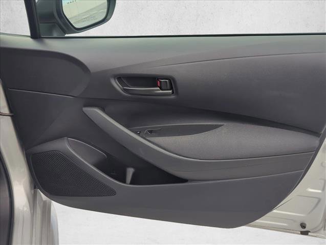 Used 2022 Toyota Corolla LE FWD image 24