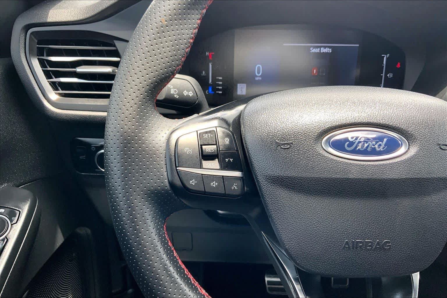 Used 2023 Ford Escape ST-Line w/ Tech Pack #1 FWD image 22