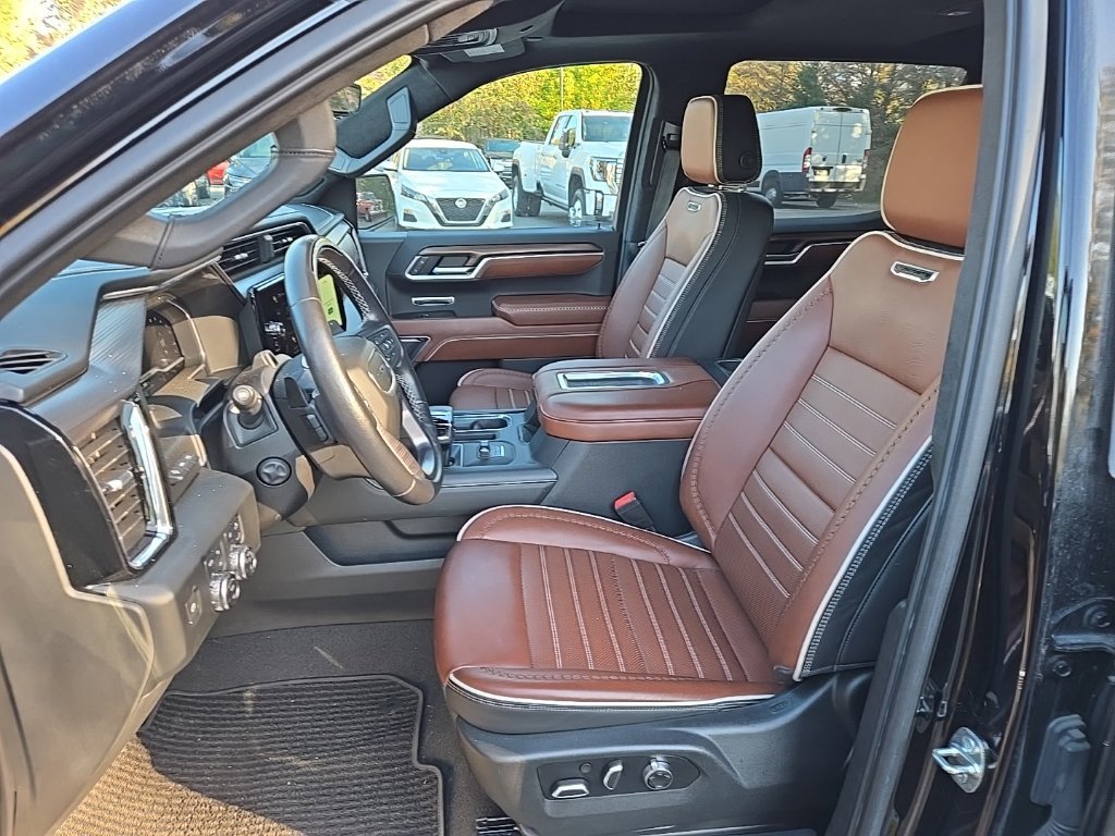 Used 2022 GMC Sierra 1500 Denali Ultimate AWD/4WD image 13