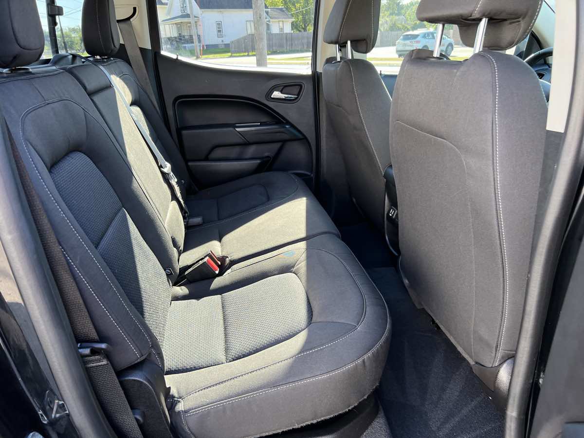 Used 2021 Chevrolet Colorado LT w/ Safety Package image 15