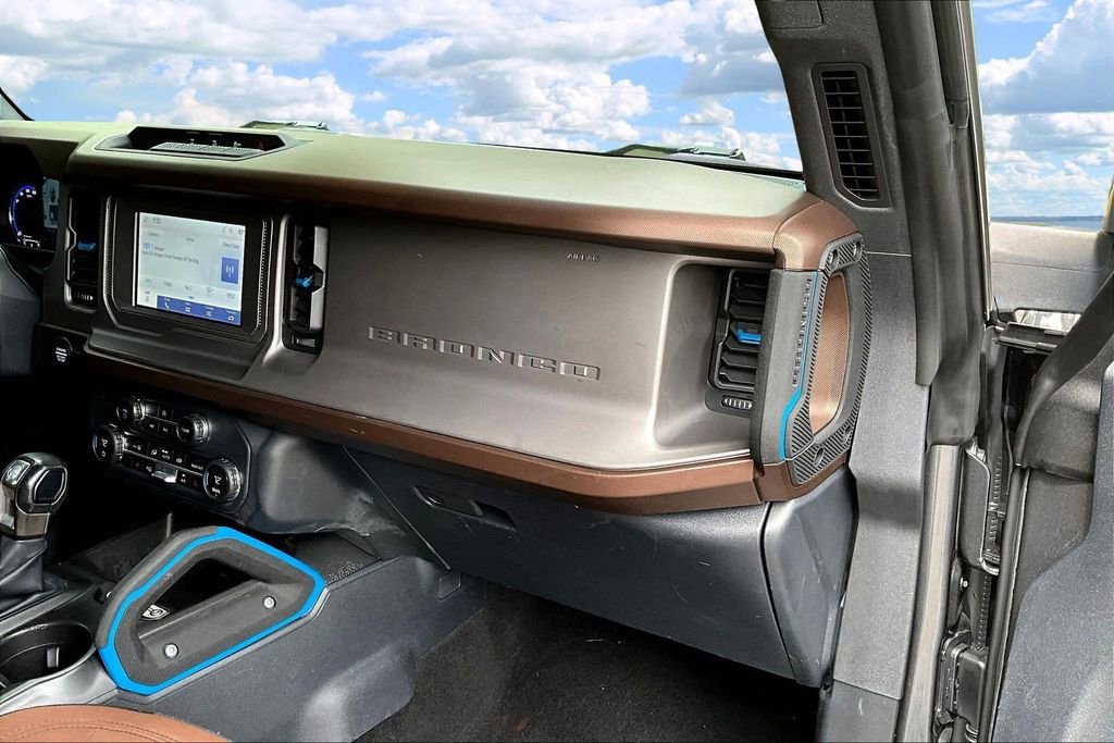 Used 2023 Ford Bronco Outer Banks AWD/4WD image 28