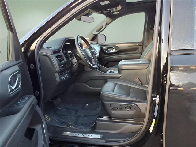 Used 2024 Chevrolet Tahoe RST w/ Luxury Package image 11