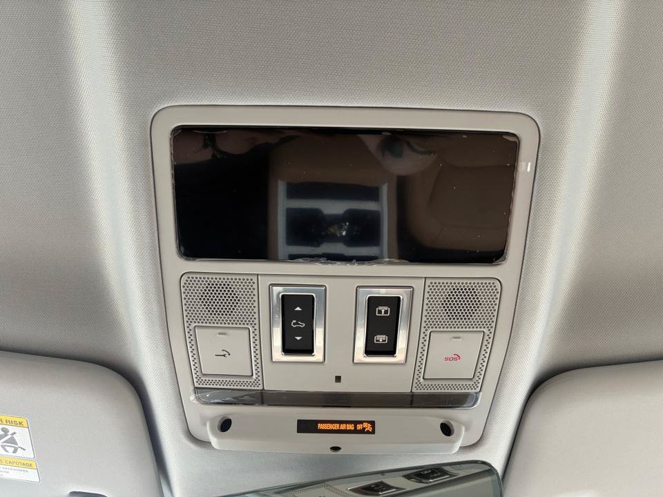 New 2026 Land Rover Defender 110 S AWD/4WD image 21