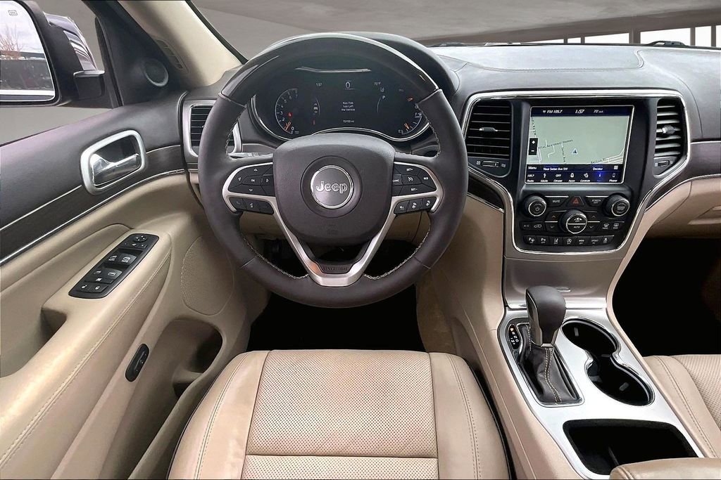 Used 2018 Jeep Grand Cherokee Overland image 8