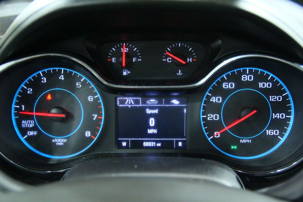 Used 2018 Chevrolet Cruze LT w/ Convenience Package FWD image 13