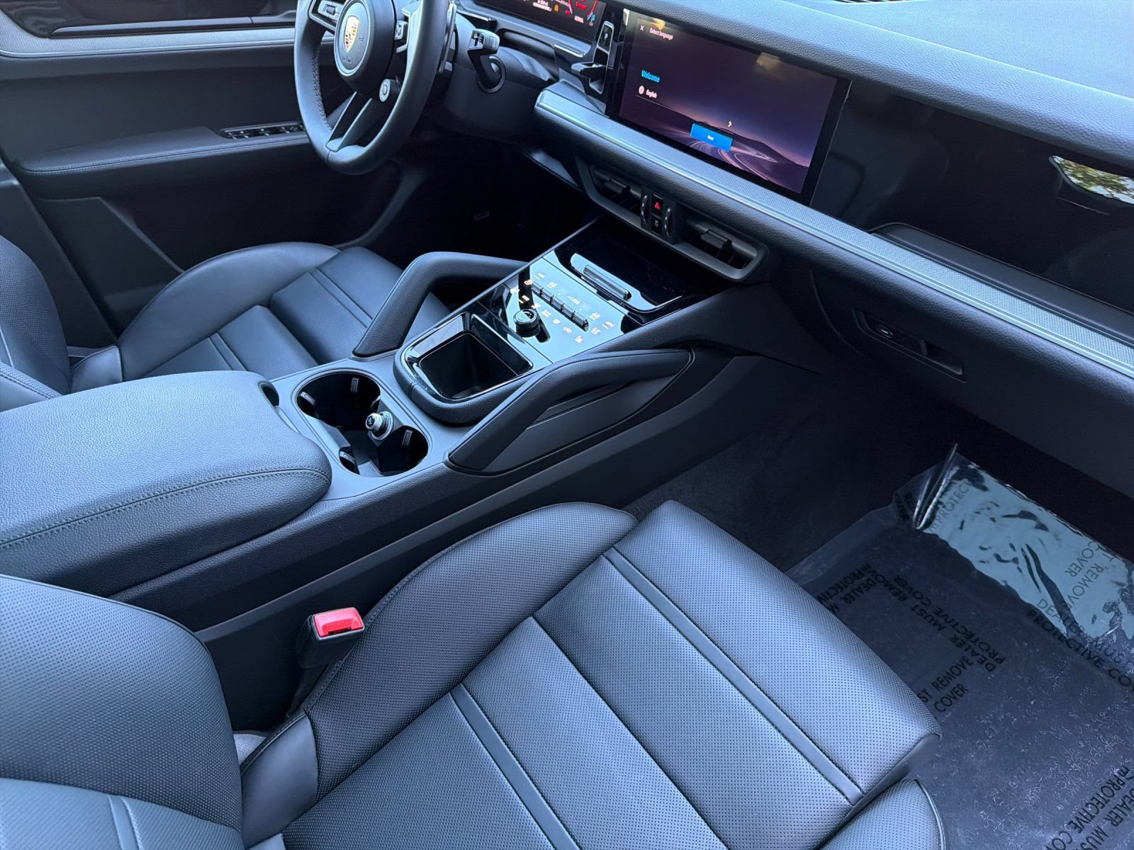 Certified 2026 Porsche Cayenne Coupe AWD/4WD image 17