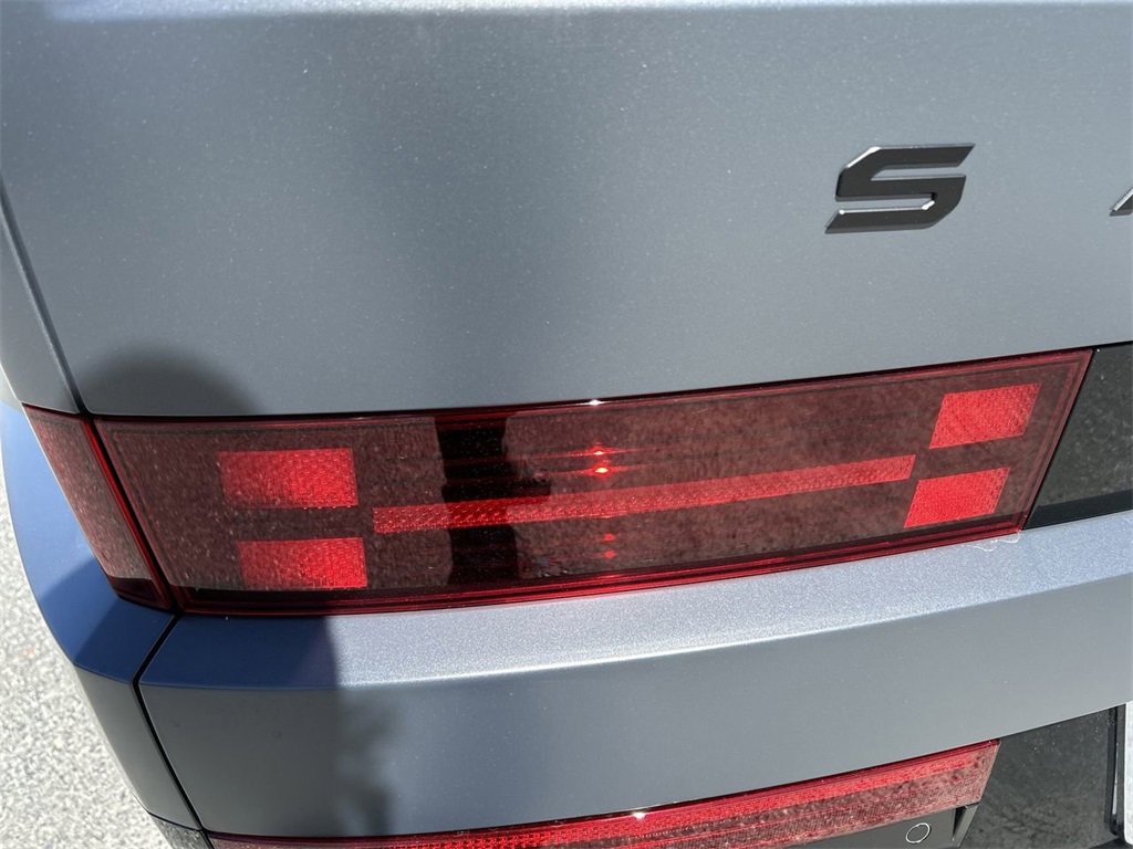 New 2025 Hyundai Santa Fe Calligraphy image 17