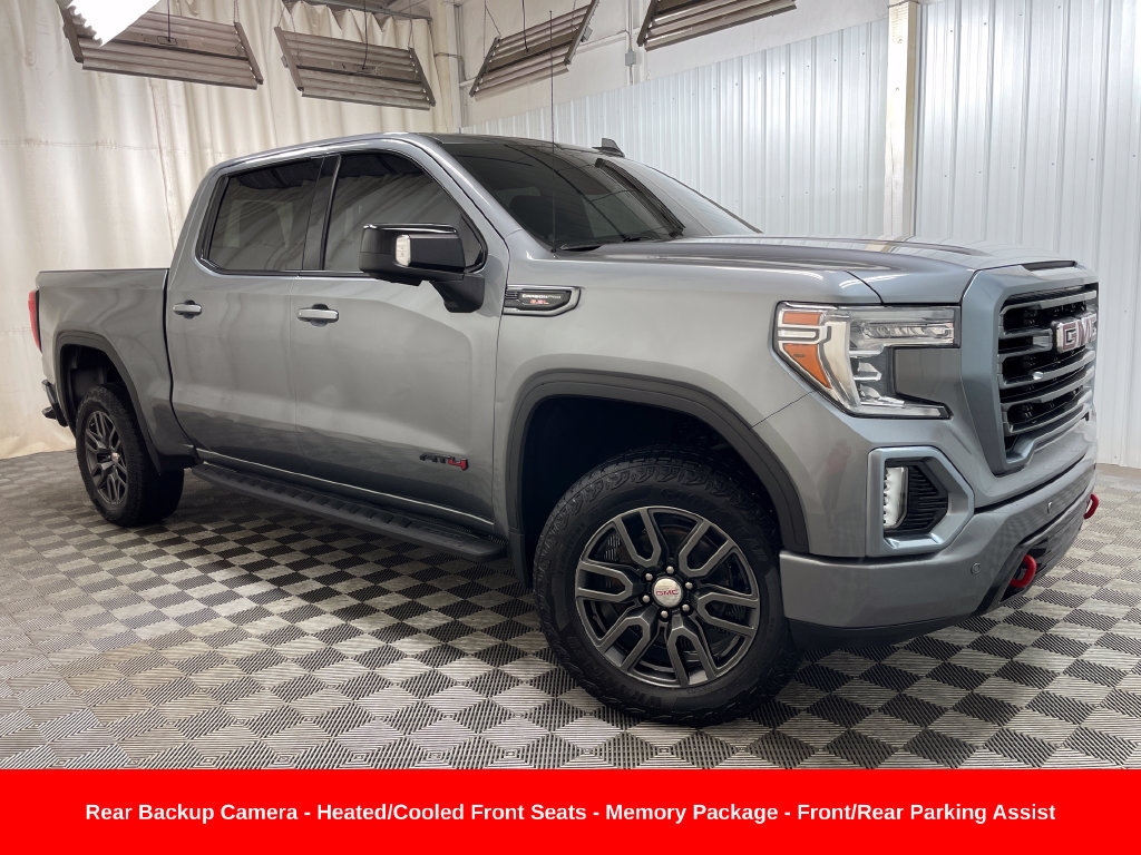 Certified 2022 GMC Sierra 1500 AT4 w/ AT4 Premium Package AWD/4WD image 1