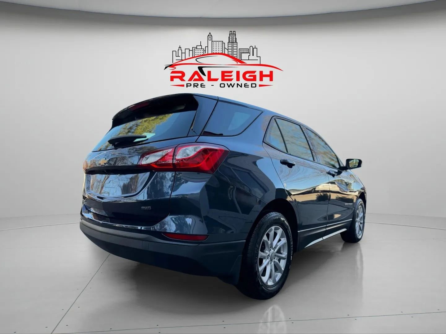 Used 2019 Chevrolet Equinox LS image 5