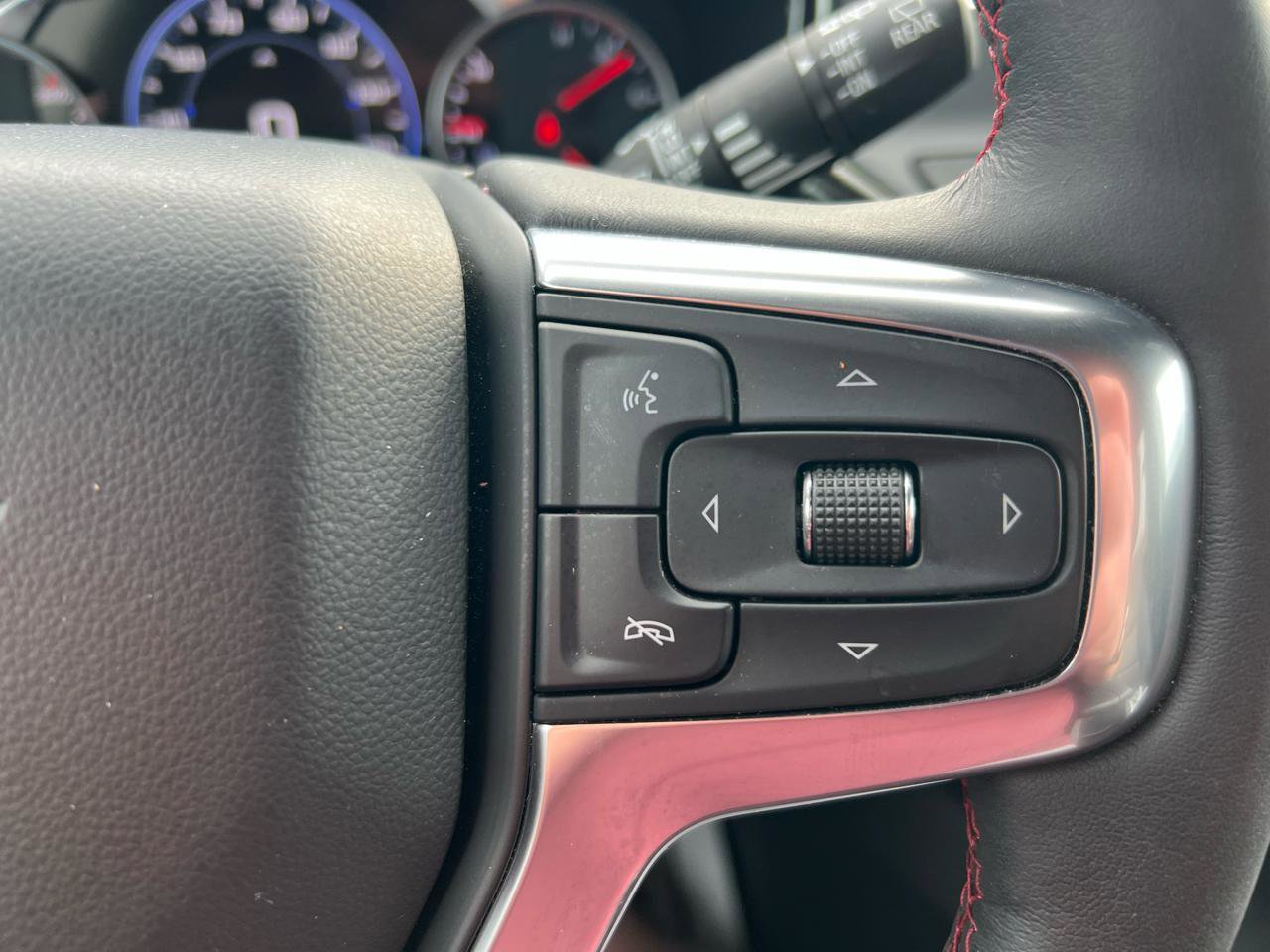 Used 2020 Chevrolet Blazer RS image 38