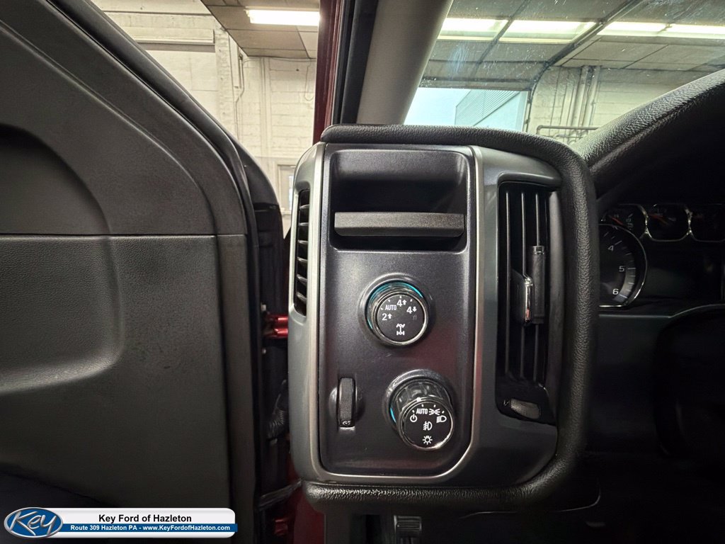Used 2016 Chevrolet Silverado 1500 LT w/ All Star Edition AWD/4WD image 22