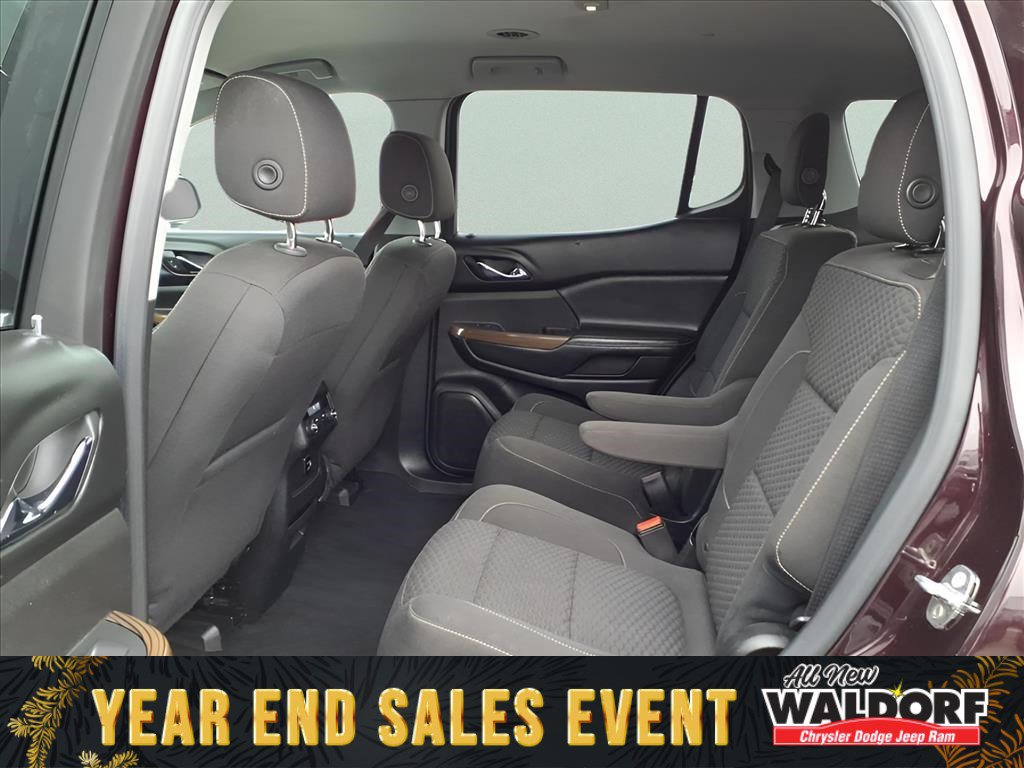 Used 2017 GMC Acadia SLE w/ Driver Alert Package I image 10